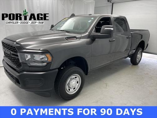 2024 RAM 2500 Tradesman Crew Cab 4x4 6'4' Box
