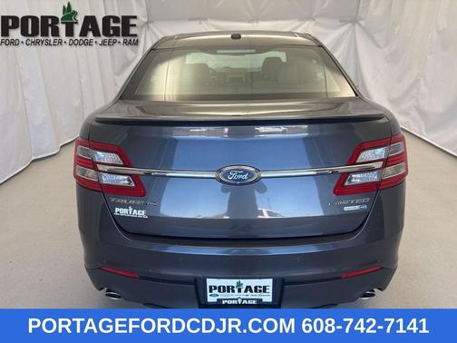 2018 Ford Taurus Limited