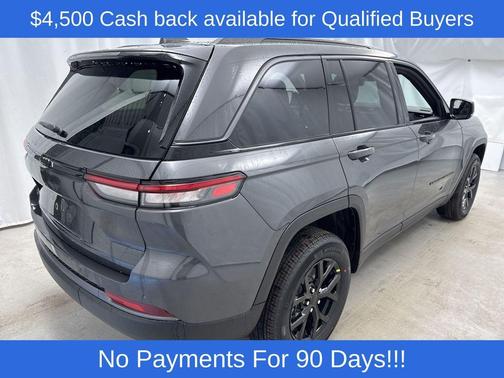 Baltic Gray Metallic Clearcoat 2026 Jeep Grand Cherokee Altitude