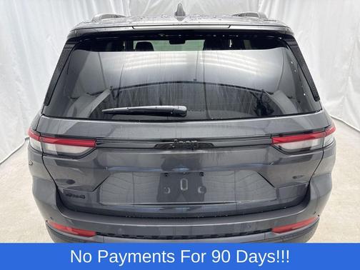 2026 Jeep Grand Cherokee Altitude