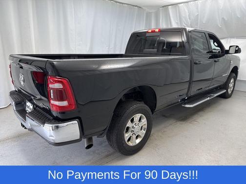 2021 RAM 3500 Big Horn Crew Cab 4x4 8' Box