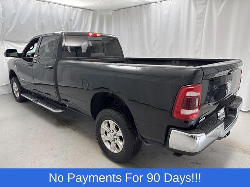 2021 RAM 3500 Big Horn Crew Cab 4x4 8' Box