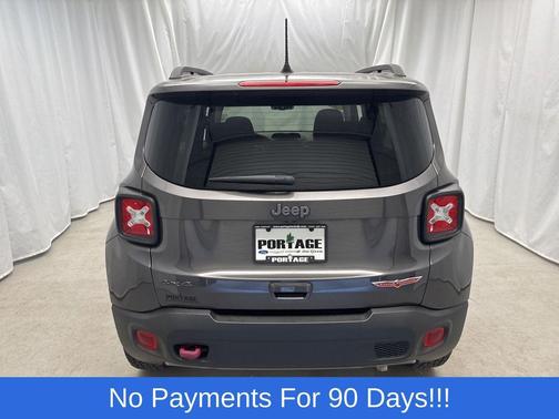 Granite Crystal Metallic Clearcoat 2021 Jeep Renegade Trailhawk