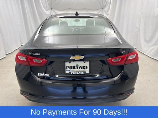 Mosaic Black Metallic 2018 Chevrolet Malibu LT