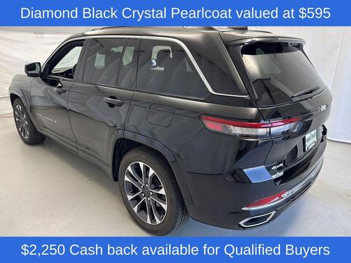 2025 Jeep Grand Cherokee Overland