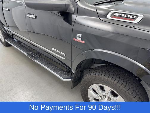 2021 RAM 2500 Limited Crew Cab 4x4 6'4' Box