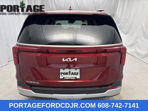 2025 Kia Carnival EX