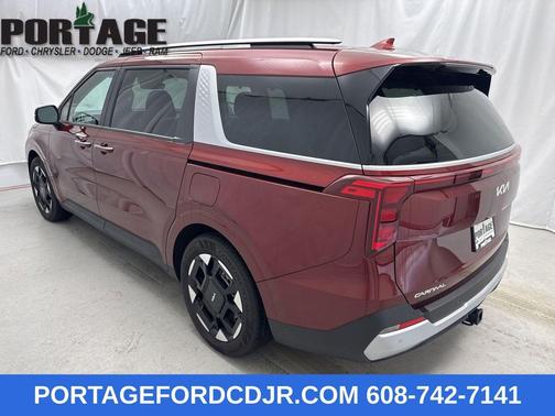 2025 Kia Carnival EX