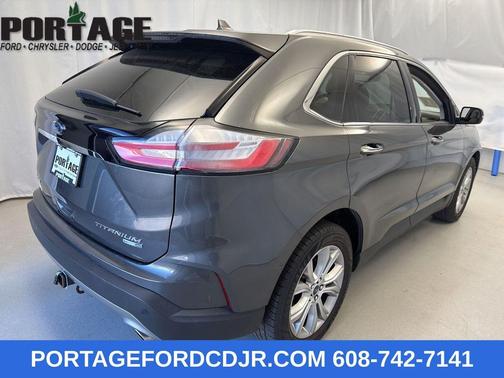 2019 Ford Edge Titanium