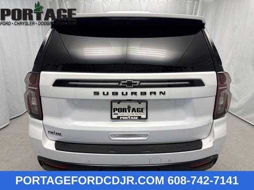 2023 Chevrolet Suburban 4WD Z71