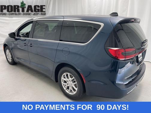 2025 Chrysler Pacifica L
