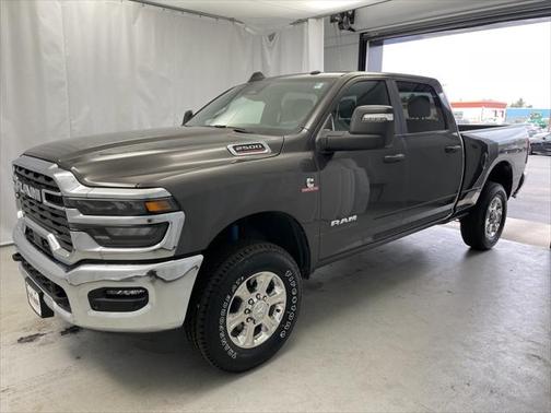 2025 RAM 2500 Big Horn Crew Cab 4x4 6'4' Box