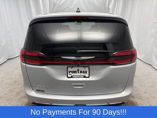 2026 Chrysler Pacifica L