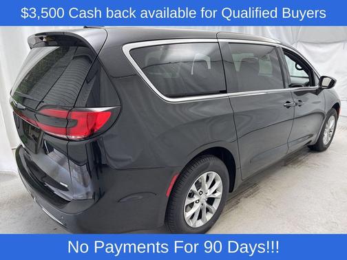 2026 Chrysler Pacifica L