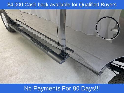 2025 RAM 2500 Tradesman Crew Cab 4x4 6'4' Box