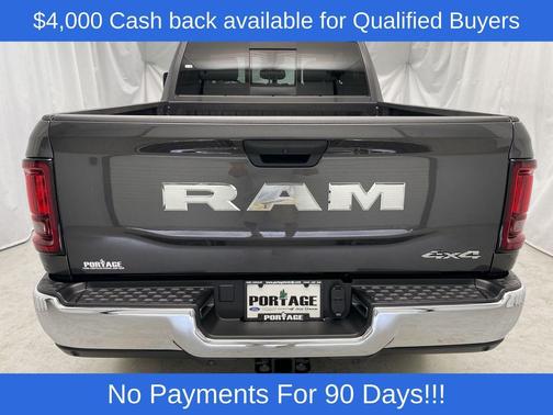 2025 RAM 2500 Tradesman Crew Cab 4x4 6'4' Box