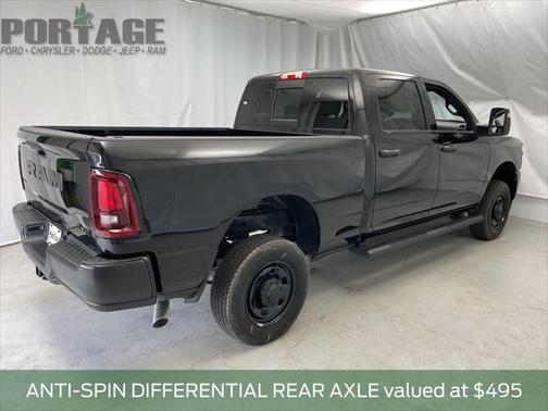2025 RAM 2500 Tradesman Crew Cab 4x4 6'4' Box
