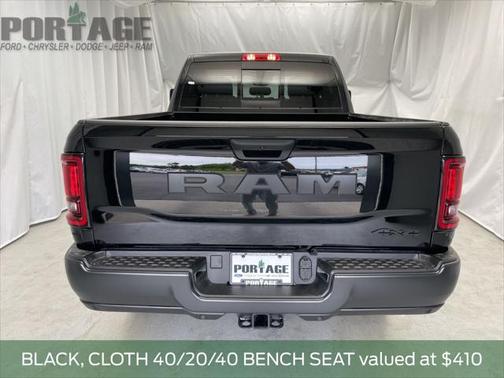2025 RAM 2500 Tradesman Crew Cab 4x4 6'4' Box