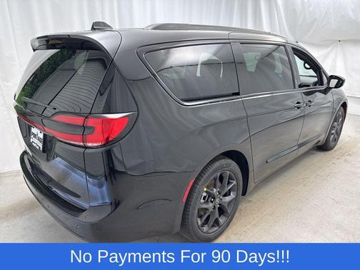 2026 Chrysler Pacifica L