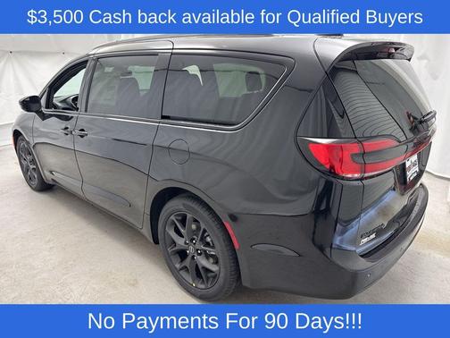 2026 Chrysler Pacifica L