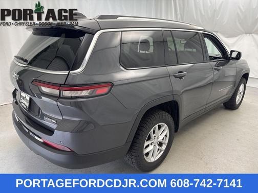 2022 Jeep Grand Cherokee L Laredo