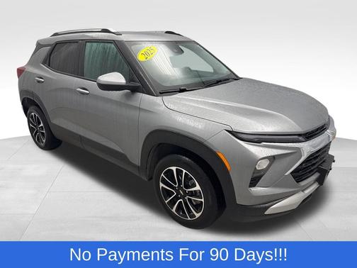 Sterling Gray Metallic 2025 Chevrolet Trailblazer LT