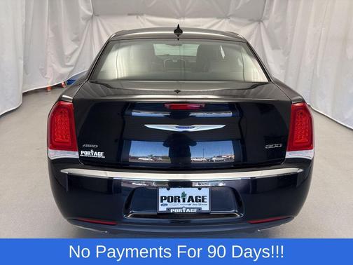 2019 Chrysler 300 Limited