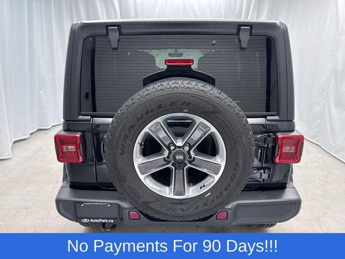 Black Clearcoat 2021 Jeep Wrangler Unlimited Sahara