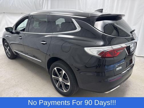2022 Buick Enclave AWD Essence