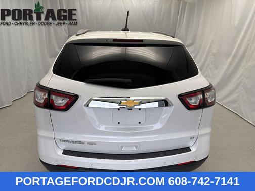 2017 Chevrolet Traverse 2LT