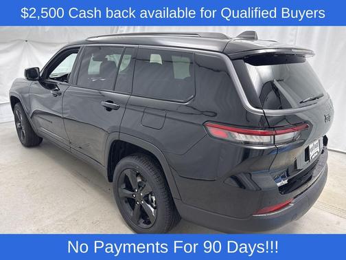 Diamond Black Crystal Pearlcoat 2026 Jeep Grand Cherokee L Limited