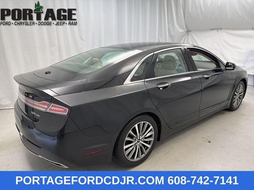2017 Lincoln MKZ Premiere
