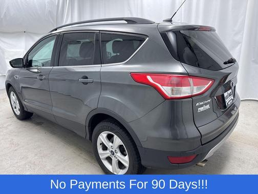 Magnetic 2016 Ford Escape SE