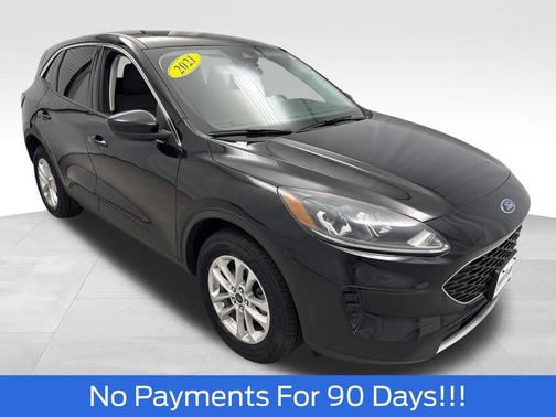 Black Metallic 2021 Ford Escape SE