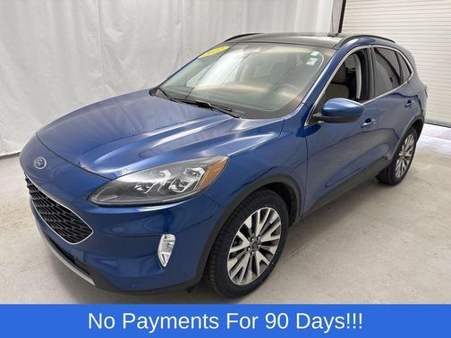 2022 Ford Escape Titanium