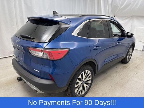 2022 Ford Escape Titanium