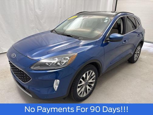 2022 Ford Escape Titanium