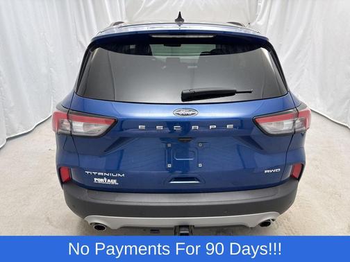 2022 Ford Escape Titanium