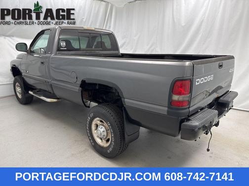 2002 Dodge Ram 2500 Base