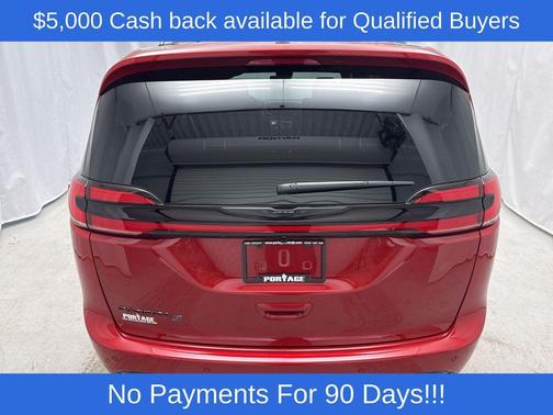 Red Hot Pearlcoat 2026 Chrysler Pacifica L
