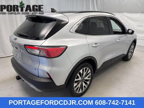 2020 Ford Escape Titanium
