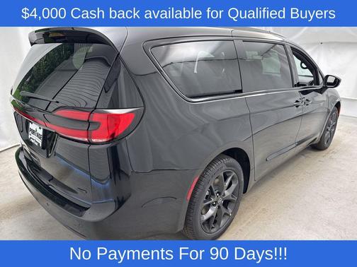 2026 Chrysler Pacifica L