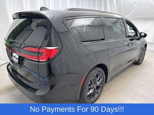 2026 Chrysler Pacifica L