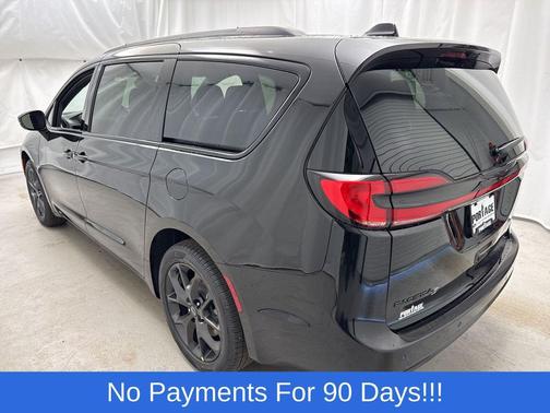 2026 Chrysler Pacifica L