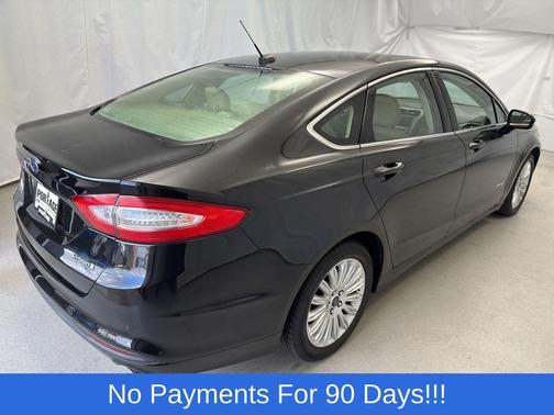 2015 Ford Fusion Hybrid SE