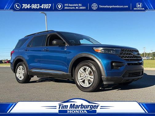 Blue Metallic 2022 Ford Explorer XLT