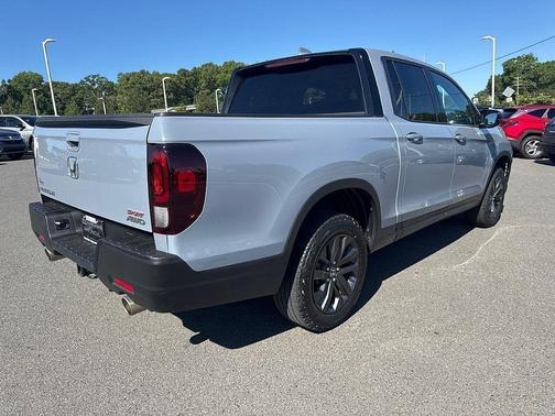 Sonic Gray Pearl 2023 Honda Ridgeline Sport
