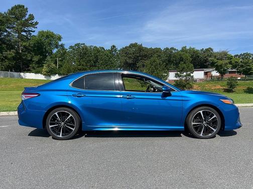 2020 Toyota Camry XSE