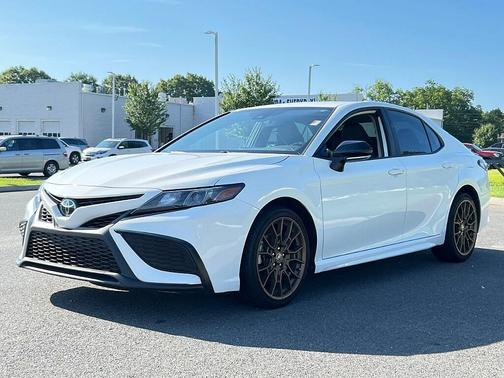 2023 Toyota Camry SE Nightshade