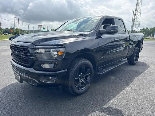Diamond Black 2024 RAM 1500 Big Horn/Lone Star